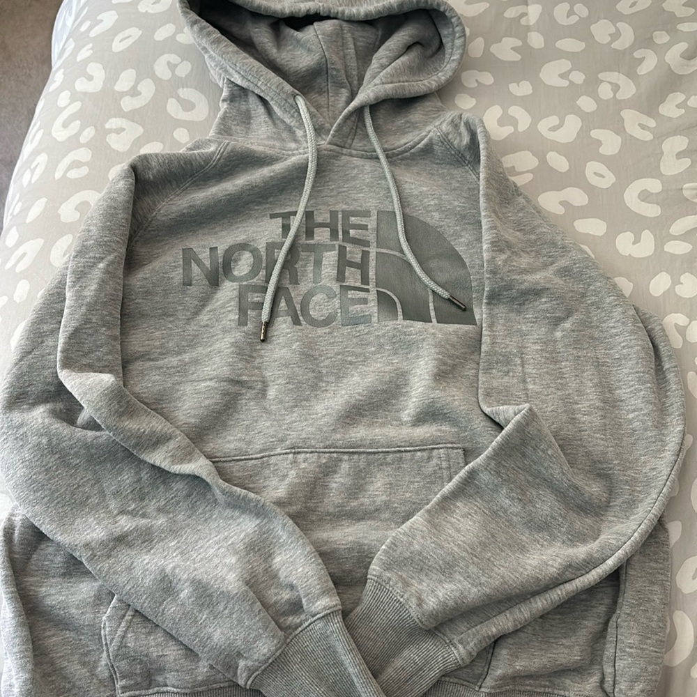 Women’s North Face Hoodie